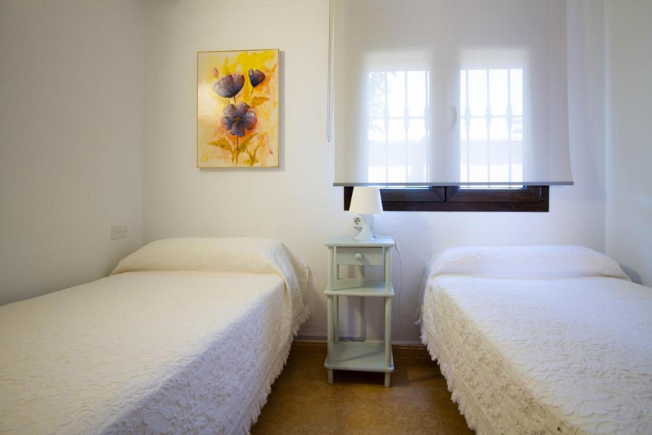 Apartamentos Turisticos Trajano Bolonia Buitenkant foto