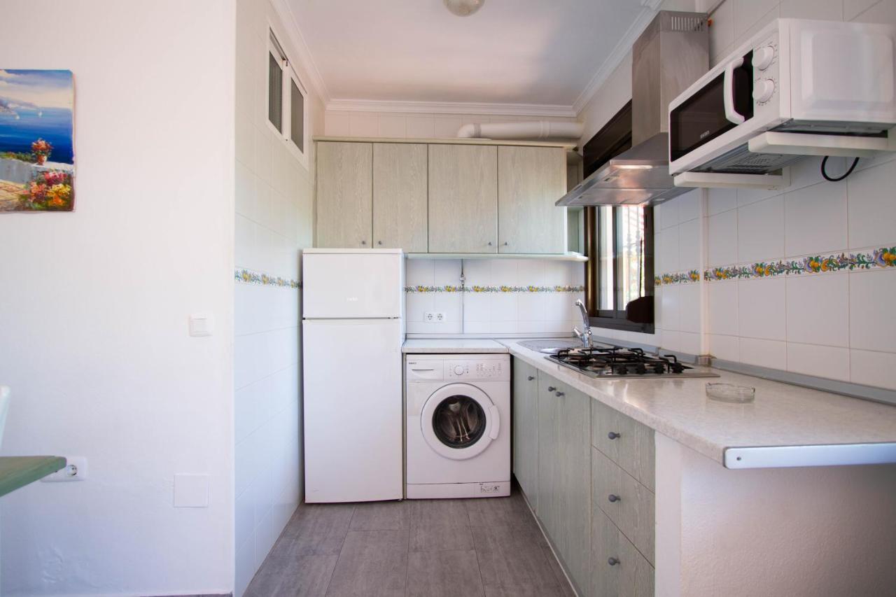 Apartamentos Turisticos Trajano Bolonia Buitenkant foto