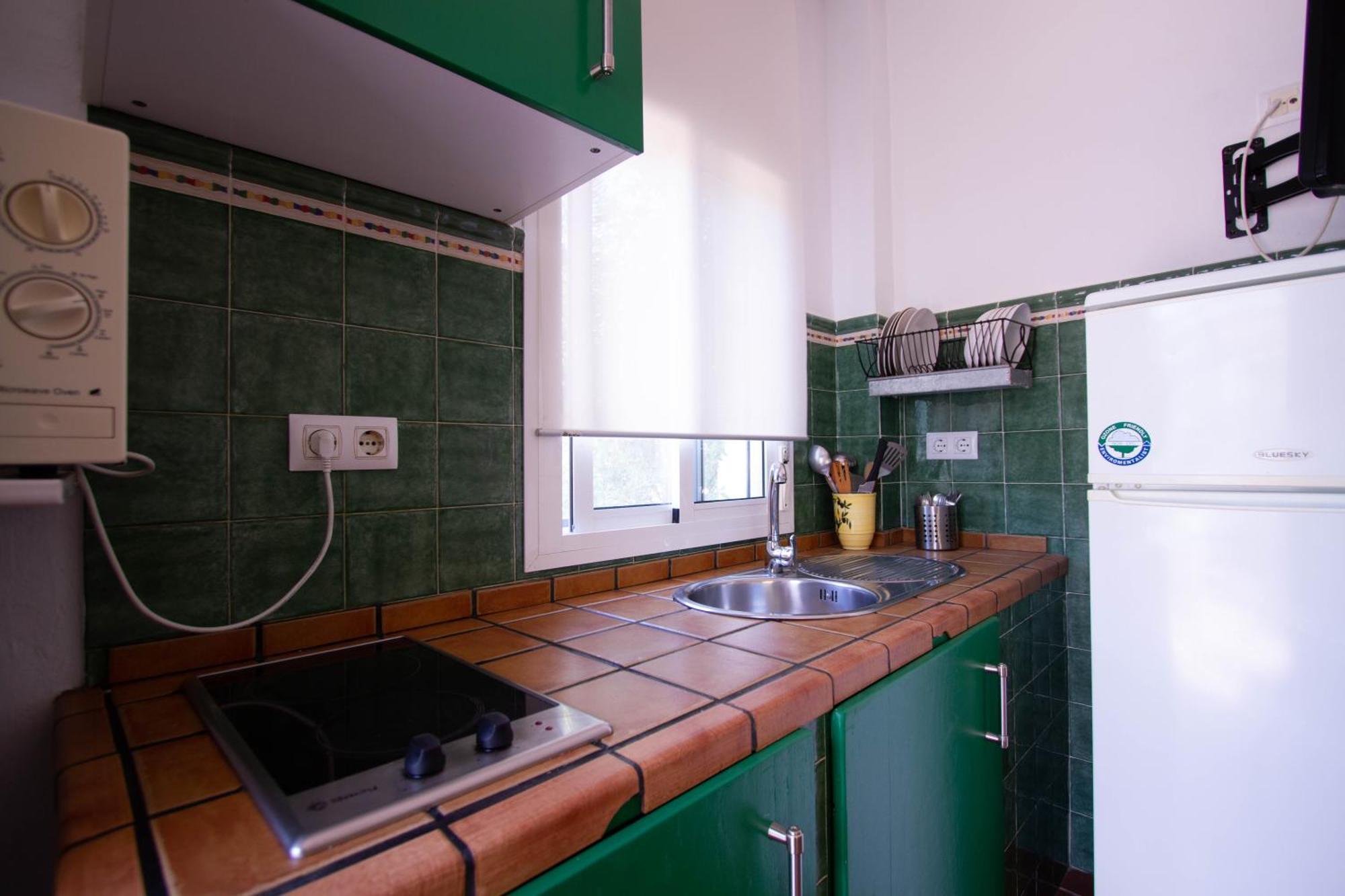 Apartamentos Turisticos Trajano Bolonia Buitenkant foto