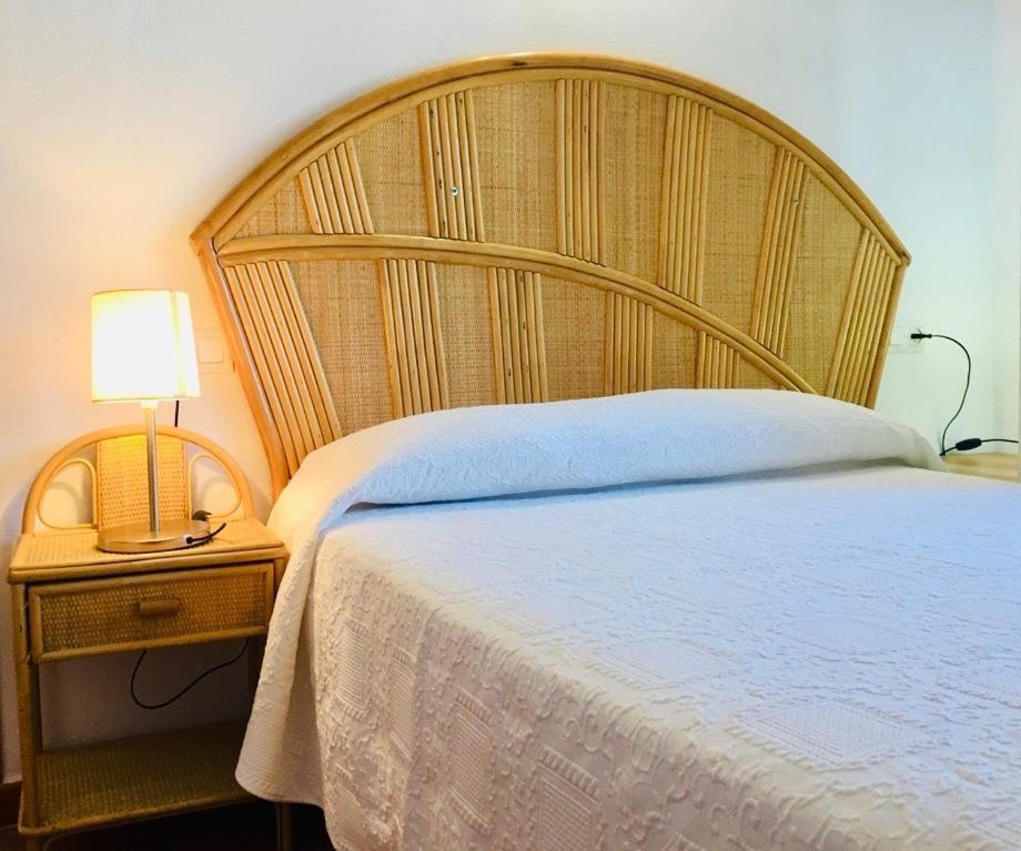 Apartamentos Turisticos Trajano Bolonia Buitenkant foto