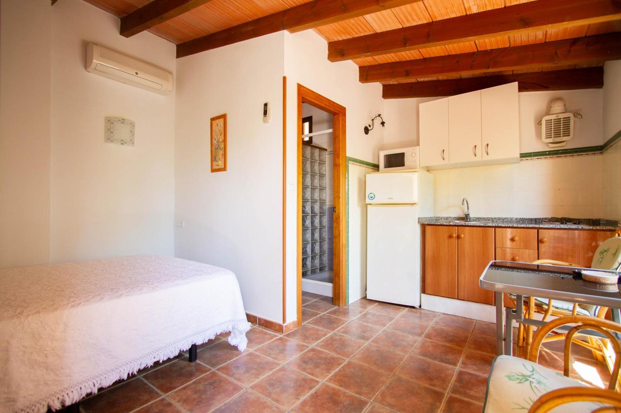 Apartamentos Turisticos Trajano Bolonia Buitenkant foto